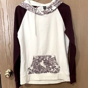 Sweatshirt by Empyre